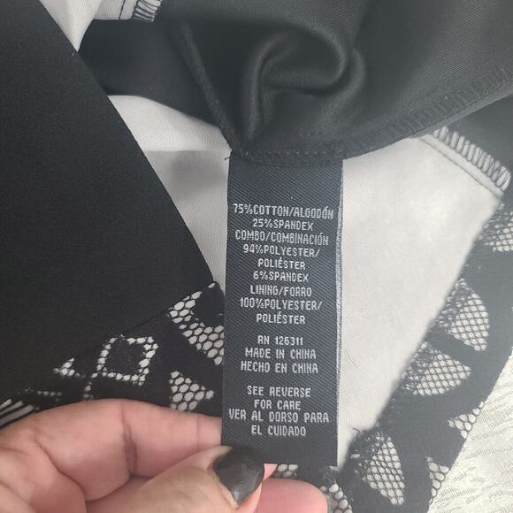 RN studio lace detail gothic vibes black dress Size 4 Office dark feminine event - Picture 5 of 8